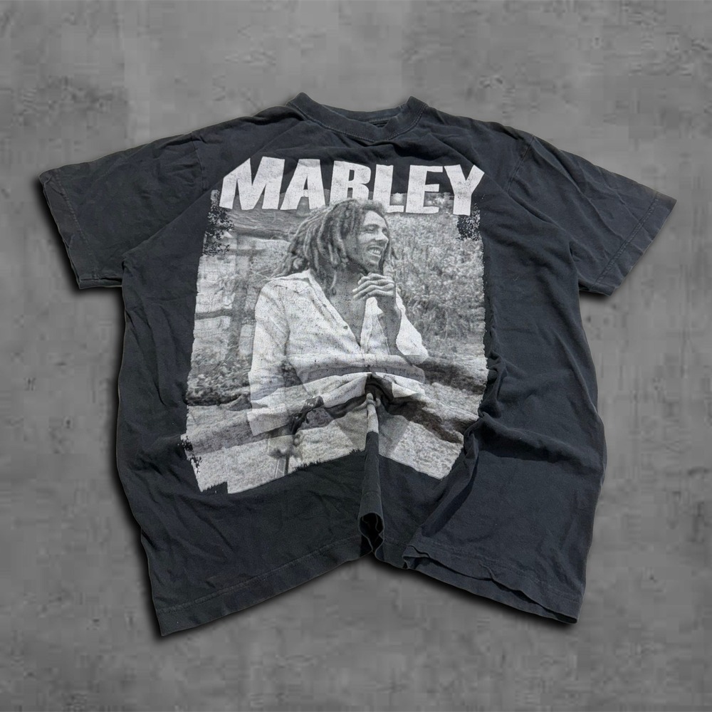 2000s Relaxed Black Flying Horse Y2k Bob Marley Archive Streetwear Tee